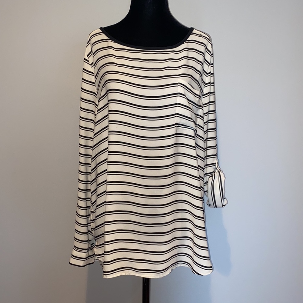 Loft sheer top XL with pocket